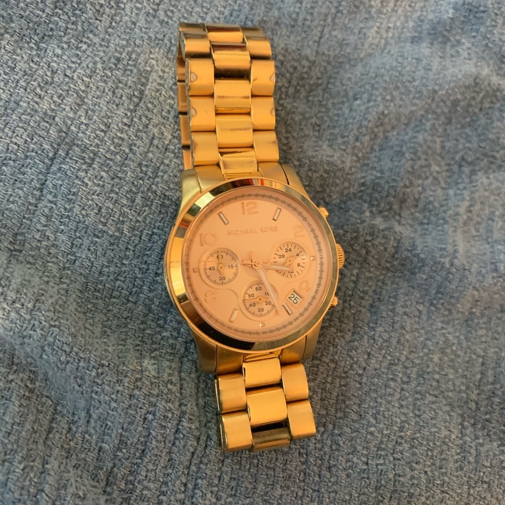 Rose gold michael kors watch